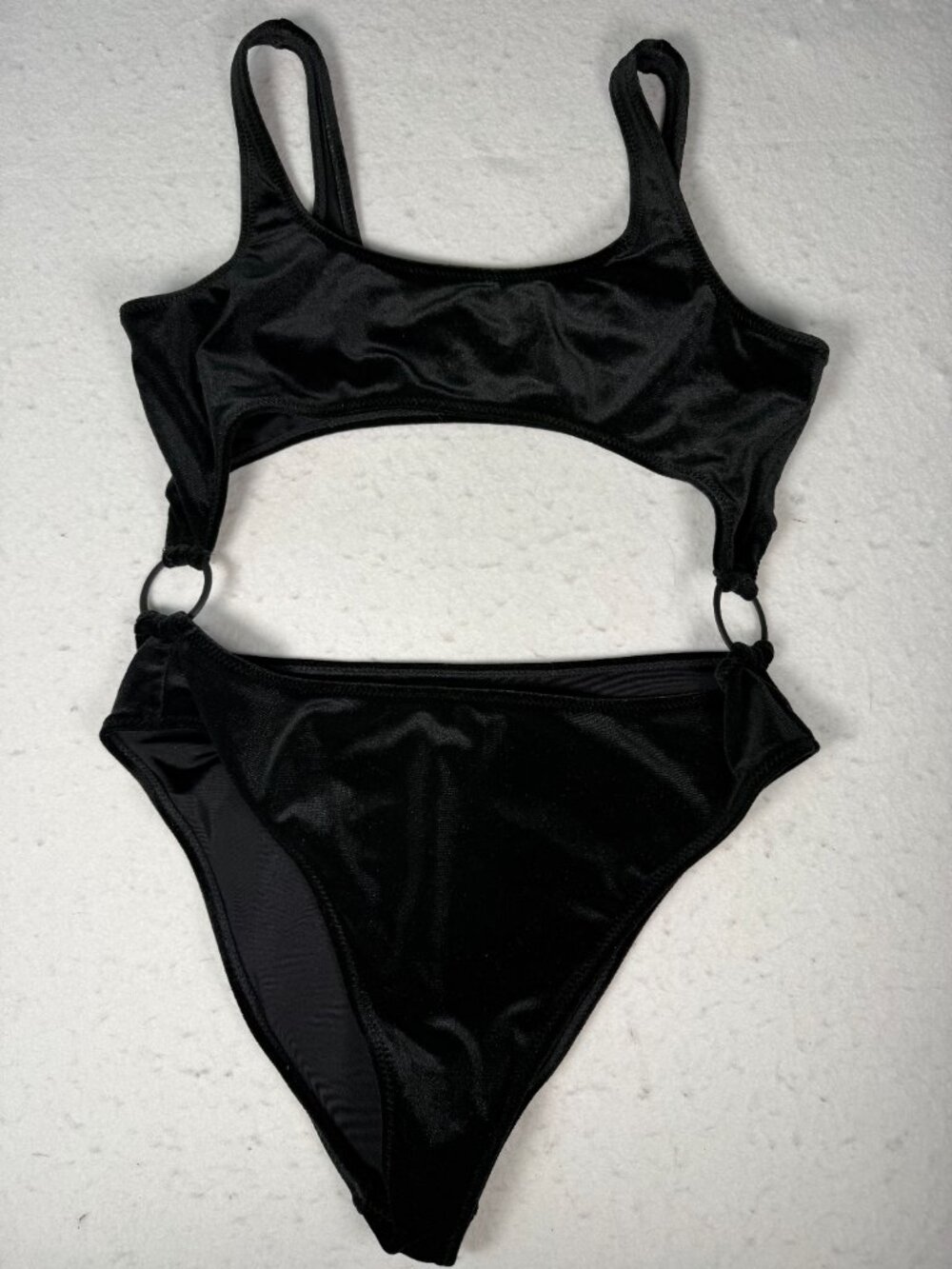 Kendall & Kylie Black Velvet Cabana Cut Out Ring One Piece Swimsuit Size Large - Picture 10 of 13